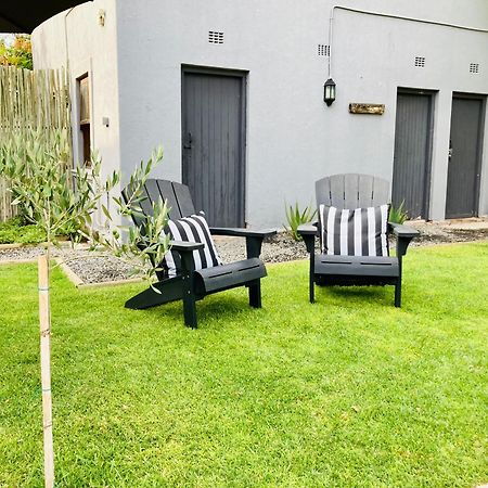 The Merino Guest House Beaufort West Exteriér fotografie